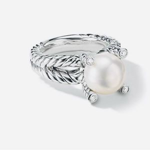 David Yurman Silver Ring With Pearl and Diamonds